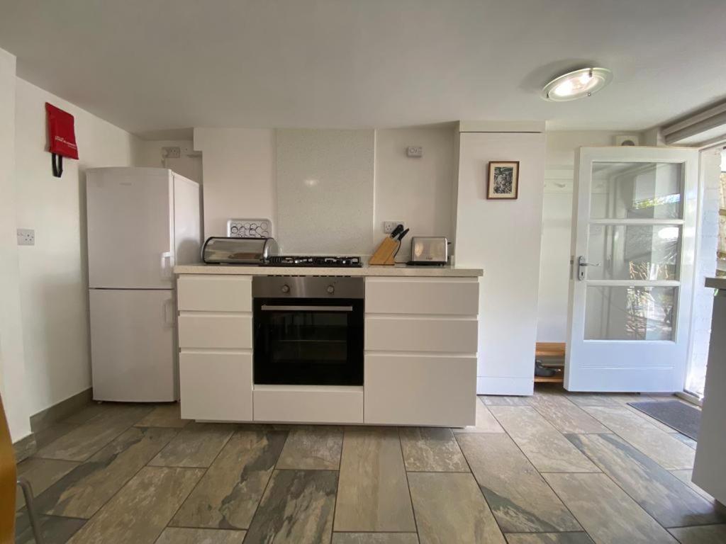 Clifton Garden Flat With Parking Apartment Bristol Exterior photo